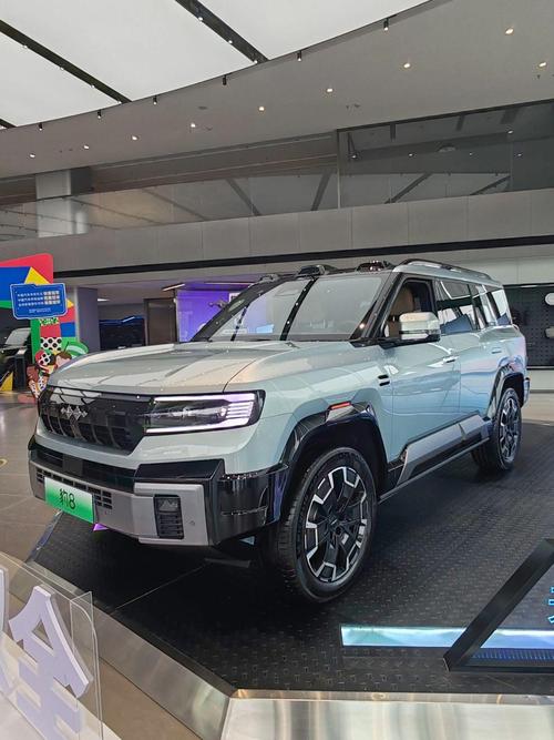 东莞135比亚迪方程豹硬派越野的爆款，英菲尼迪35周年与你共成长
